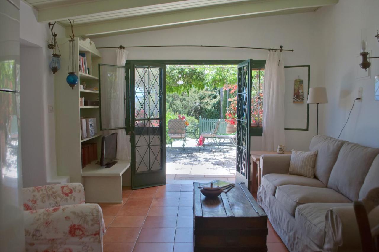 Amaryllis House Βίλα Φισκάρδο Εξωτερικό φωτογραφία